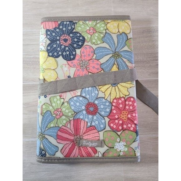 Thirty-One Floral Journal Folder – Organizer Case with Strap, Multicolor Flowers - Picture 2 of 7